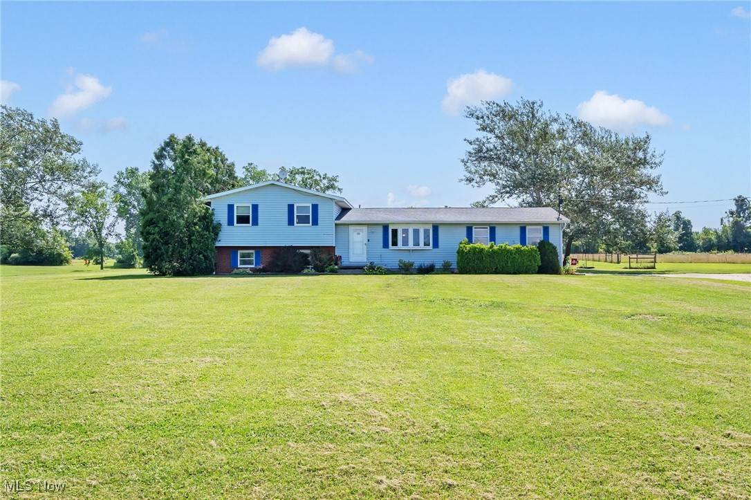 21403 Vermont ST, Litchfield, OH 44253