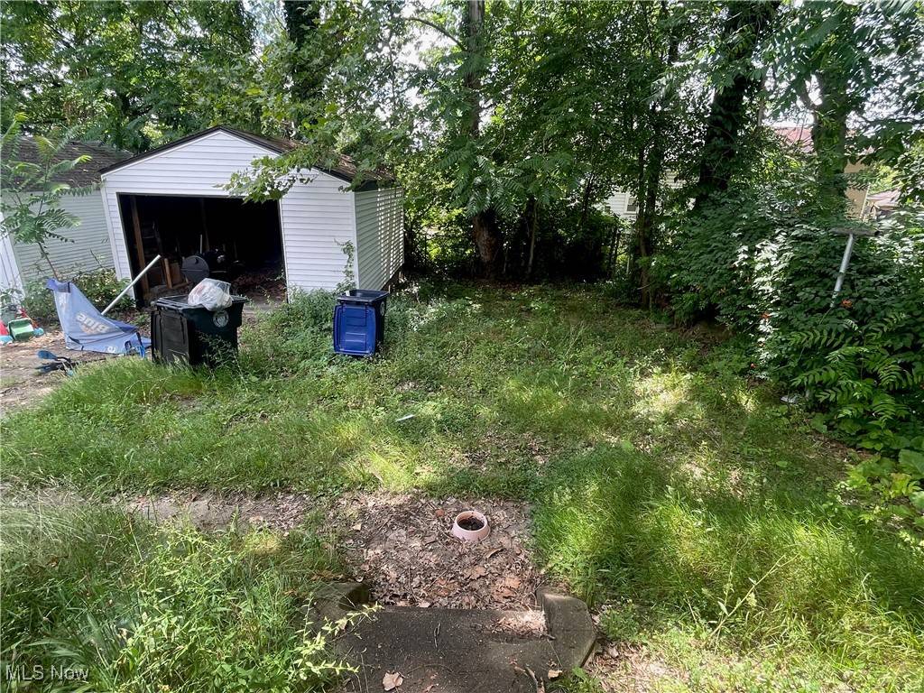 Akron, OH 44307,810 Fess AVE
