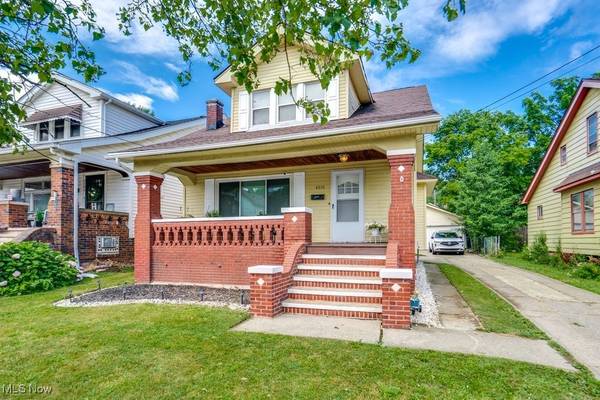 4376 W 50th ST, Cleveland, OH 44144