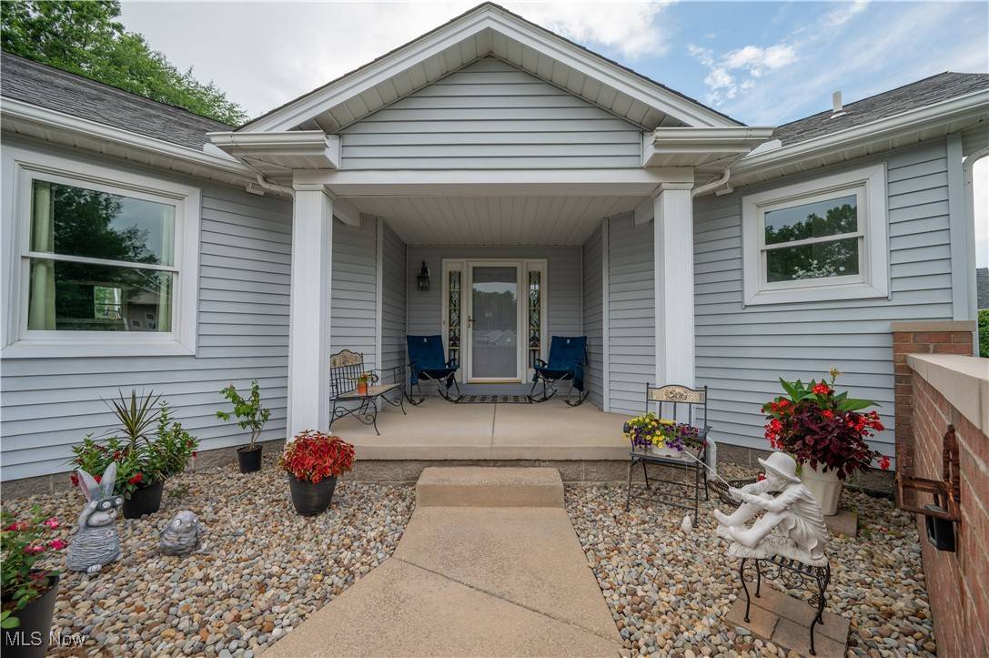 117 Nicklaus DR NE, Warren, OH 44484