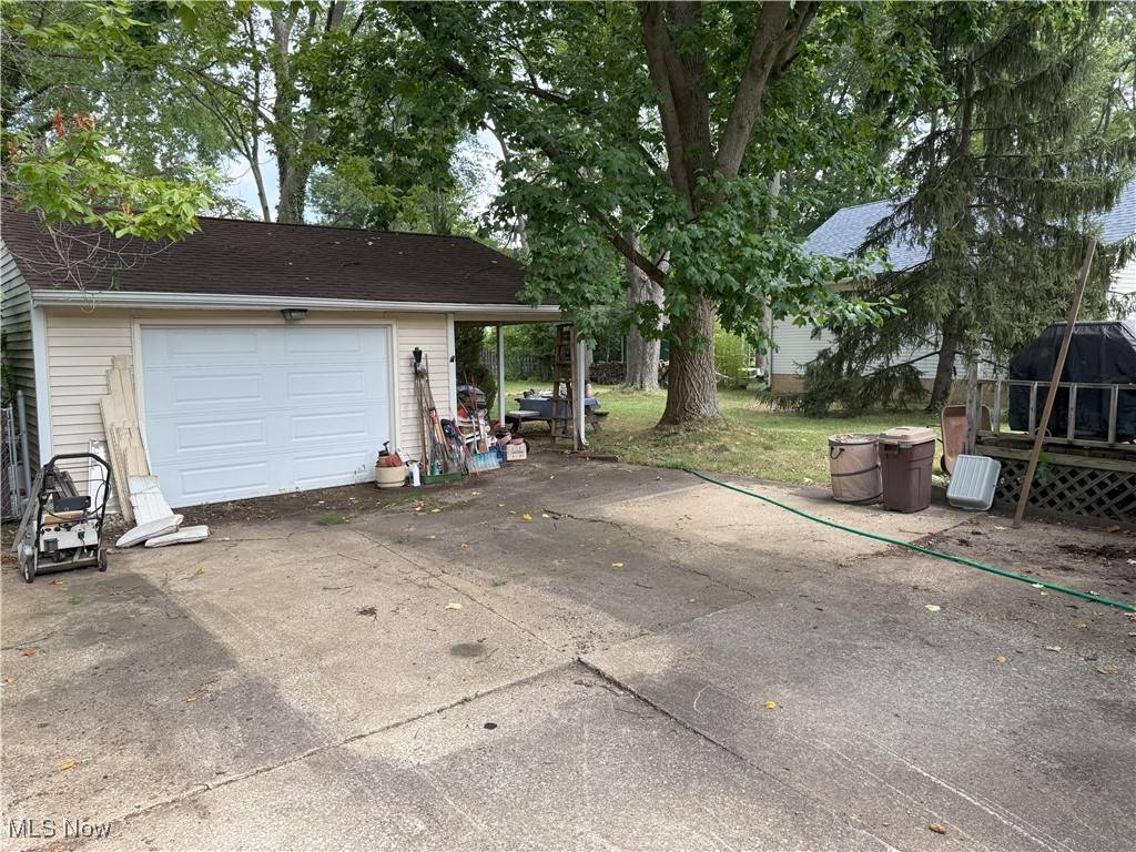 Berea, OH 44017,74 Aaron ST