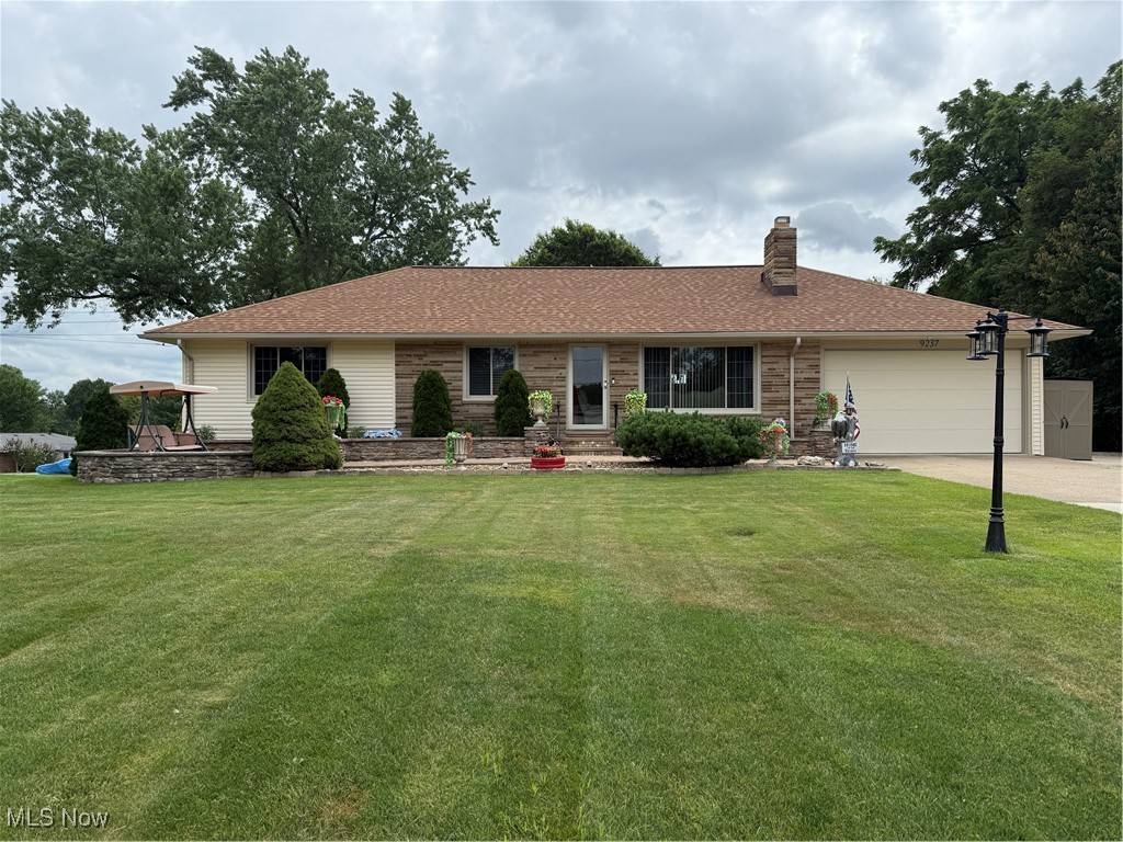 9237 Shephard RD, Macedonia, OH 44056