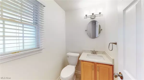 Tallmadge, OH 44278,517-519 Pheasant RUN