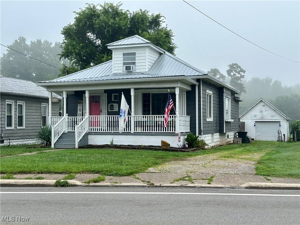 2015 36th ST, Parkersburg, WV 26104