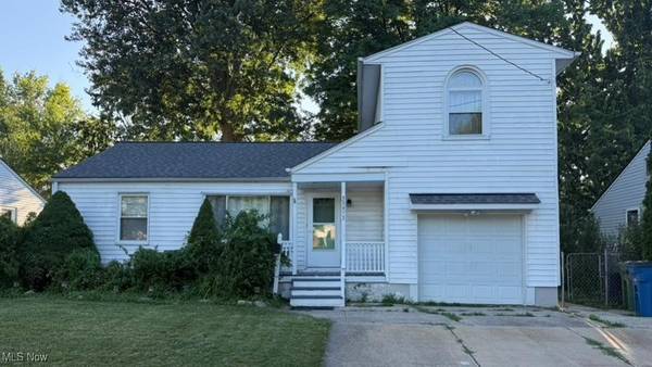 33973 Willowick DR, Eastlake, OH 44095