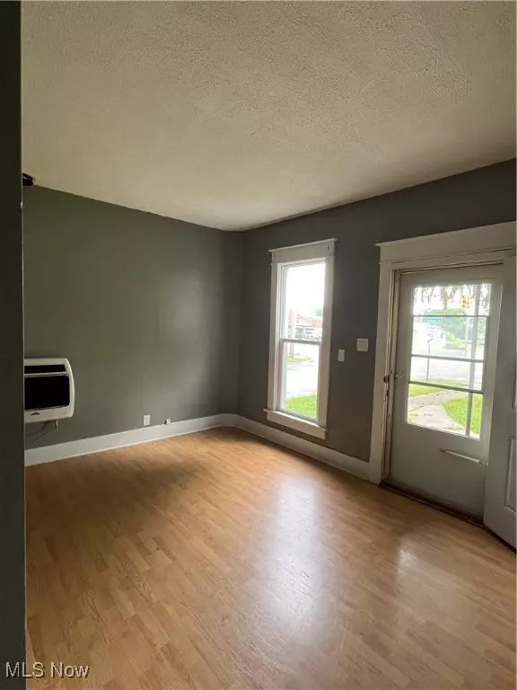 74 S Gamble ST, Shelby, OH 44875
