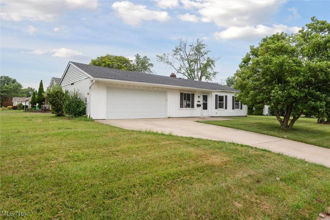 5497 Bartlett RD, Bedford Heights, OH 44146