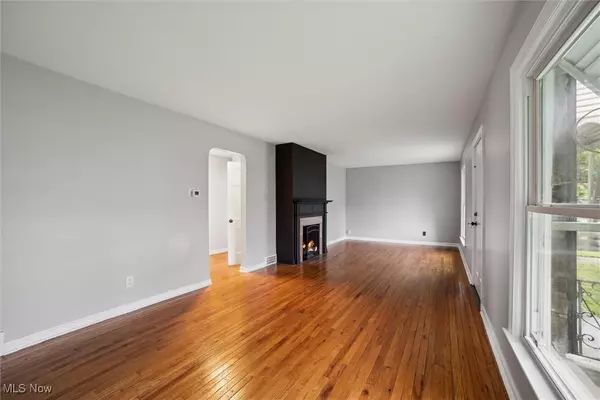 Garfield Heights, OH 44125,5145 E 114th ST