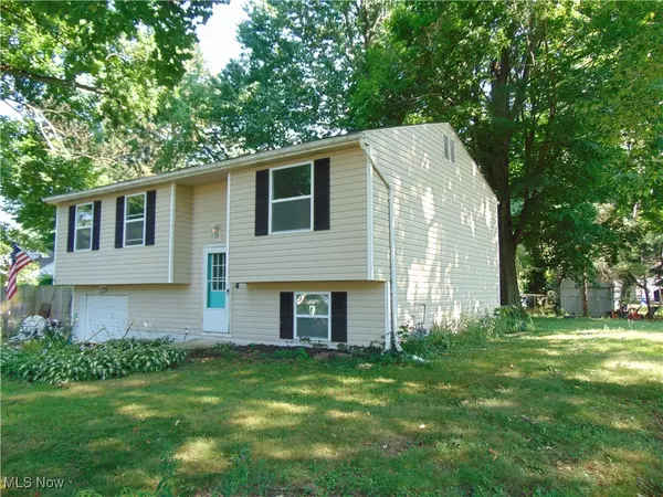 Madison, OH 44057,6242 Maxwell DR