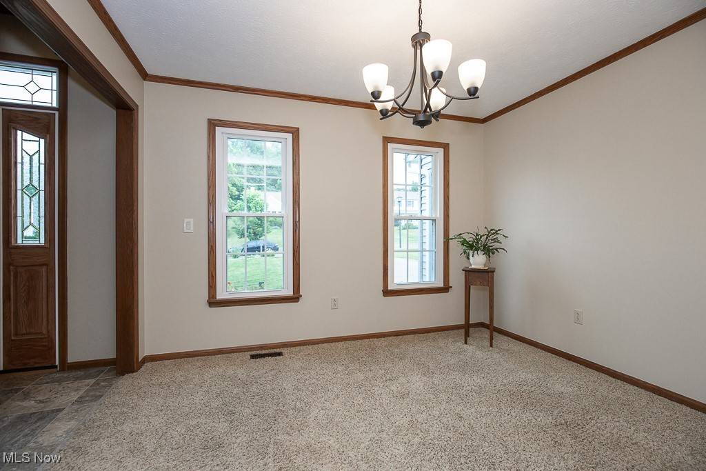 Twinsburg, OH 44087,2276 Sandalwood DR