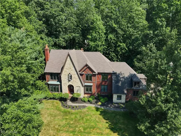 Tallmadge, OH 44278,812 Kings Cross