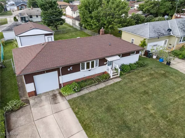 Parma, OH 44134,2651 Dentzler RD