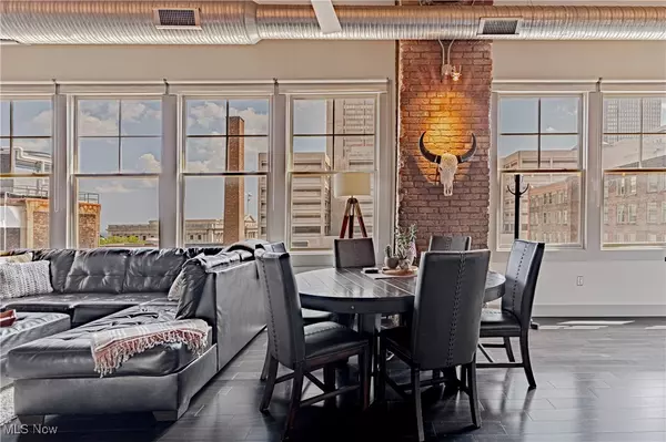 Cleveland, OH 44114,1260 4th ST W #604