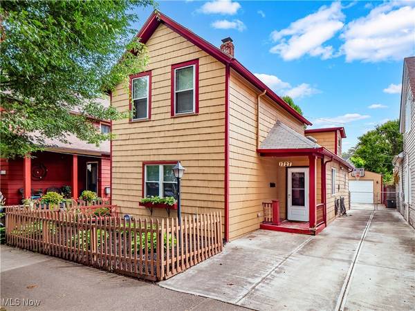 1727 Randall RD, Cleveland, OH 44113