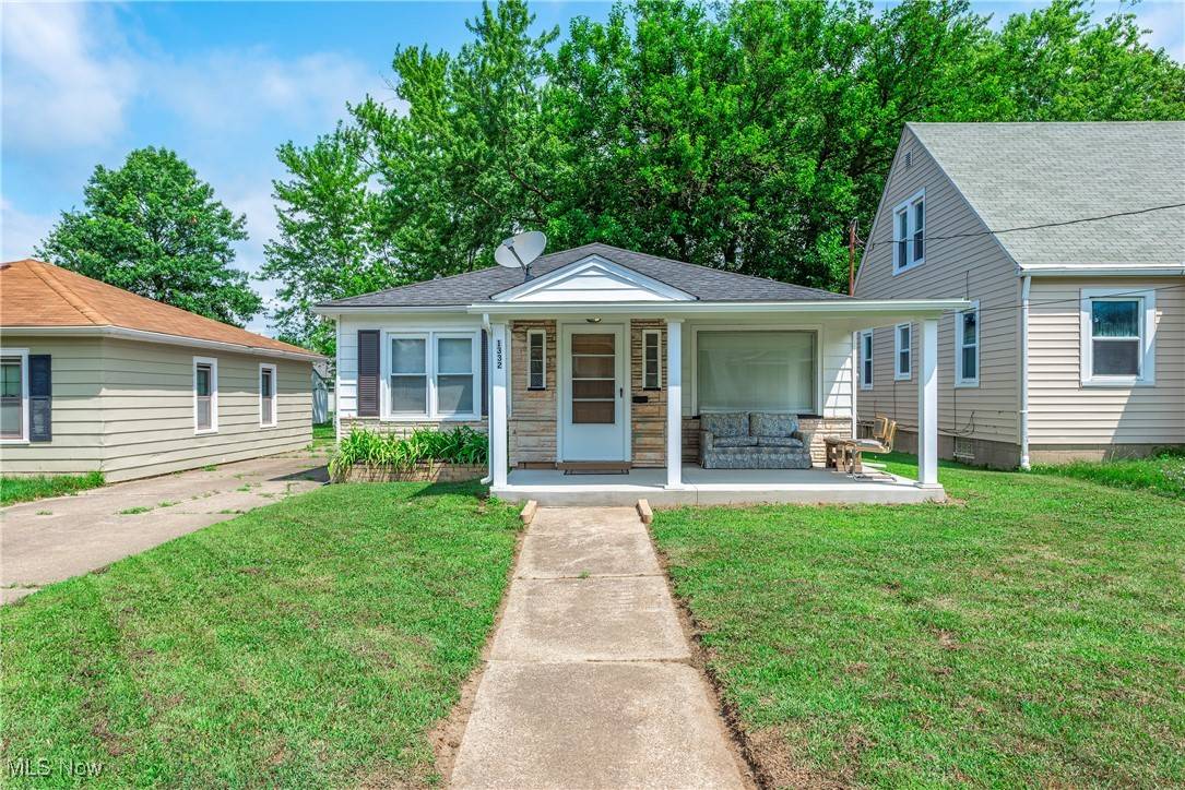 1332 W 18th ST, Lorain, OH 44052
