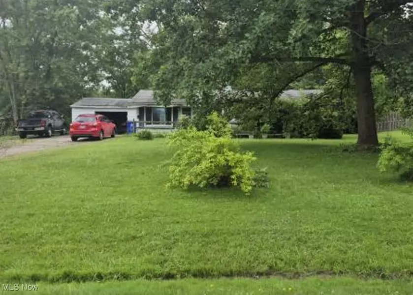 8810 Stoneman RD, Streetsboro, OH 44241