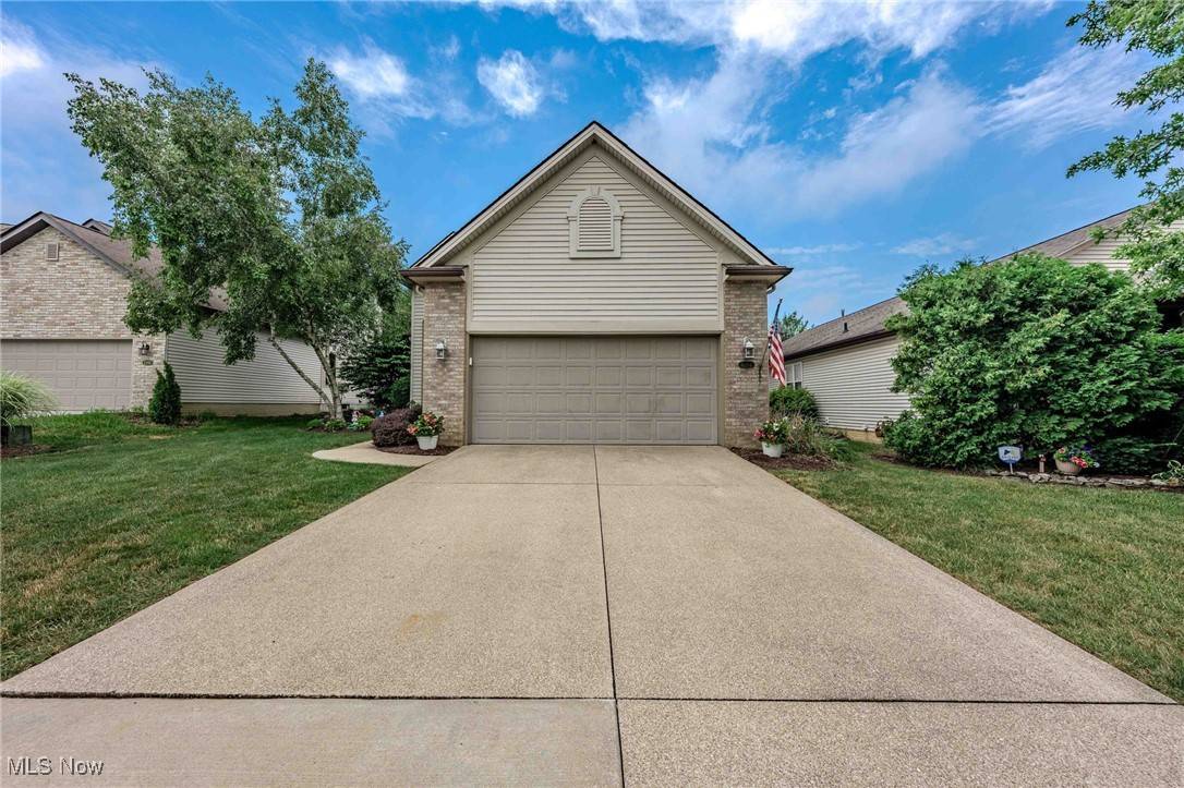 Medina, OH 44256,6254 Hollow LN