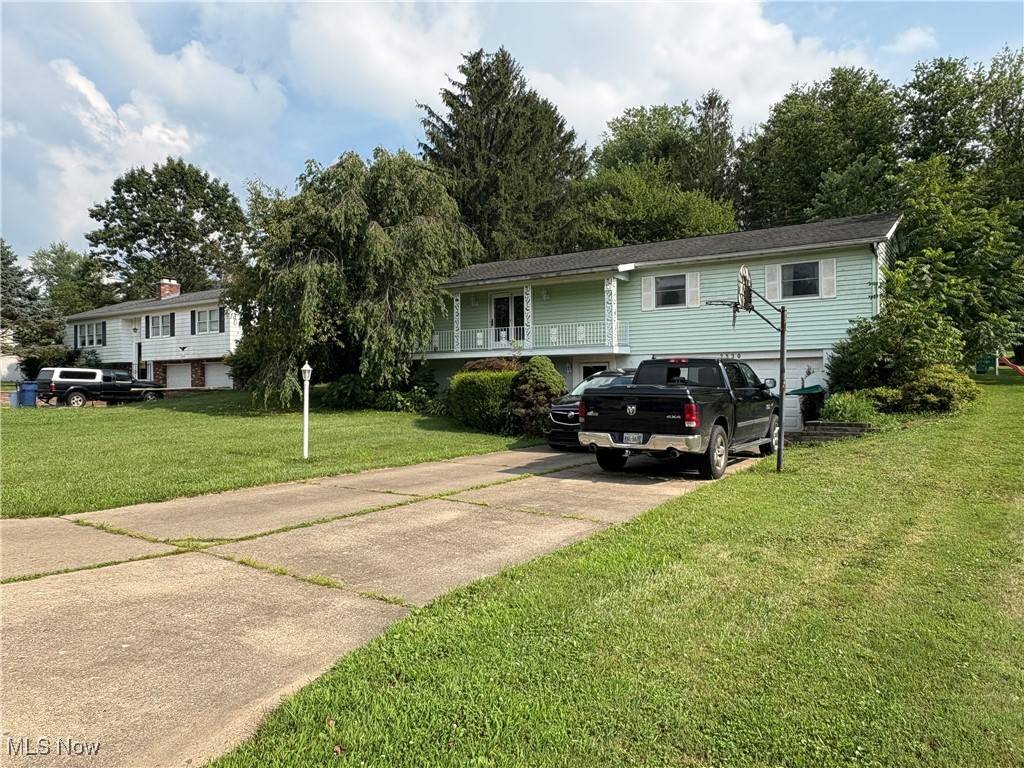 Zanesville, OH 43701,2530 Douglas DR