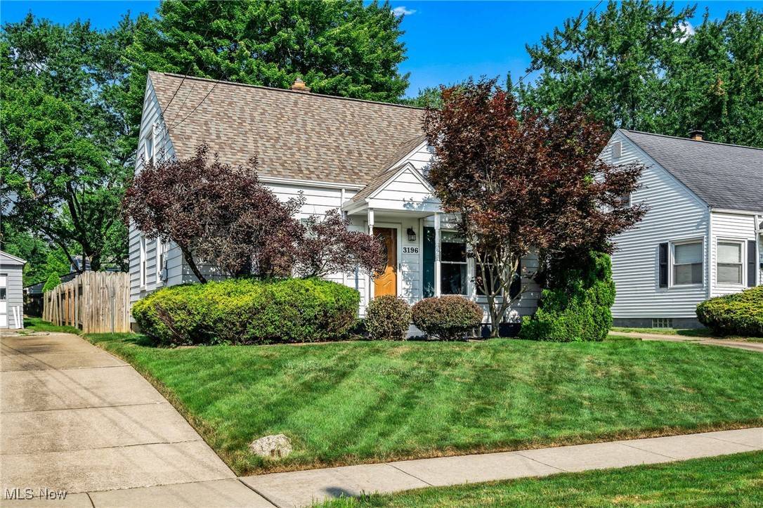 3196 7th ST, Cuyahoga Falls, OH 44221