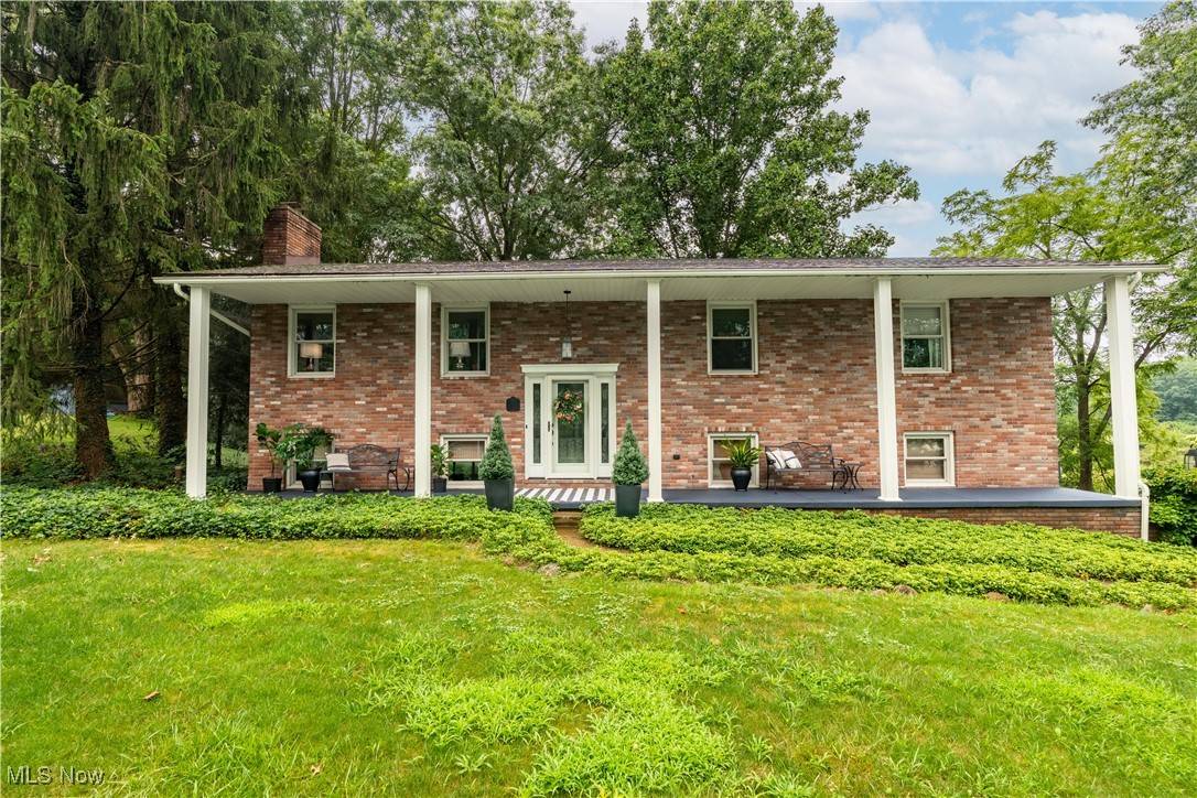 Hartville, OH 44632,5366 Smith Kramer ST NE