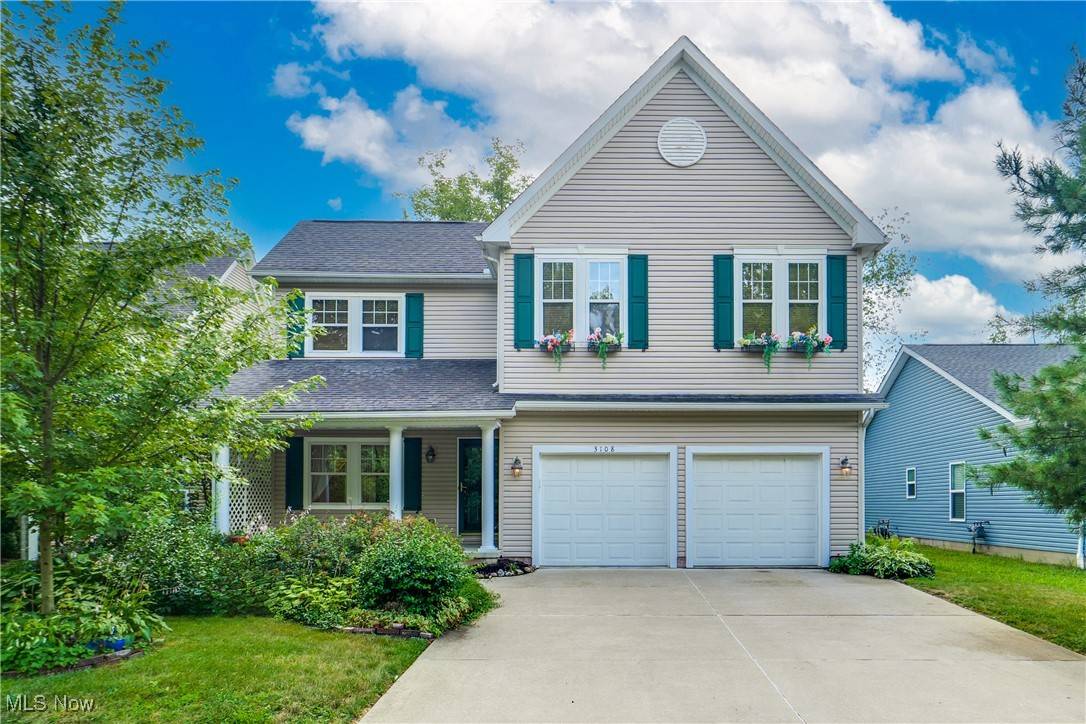 3108 Vermont PL, Akron, OH 44312