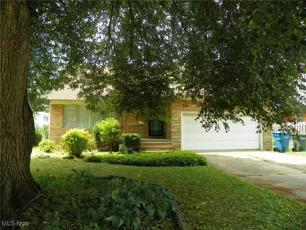 Fairview Park, OH 44126,4464 W 224th ST