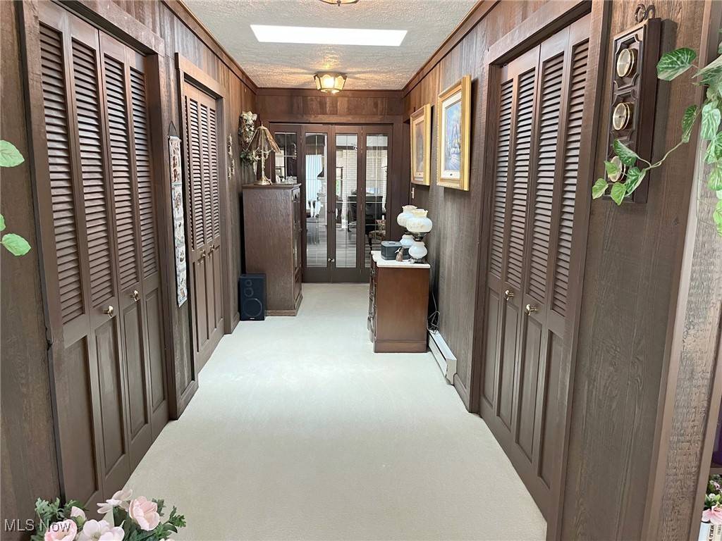 Malvern, OH 44644,411 E Mohawk DR