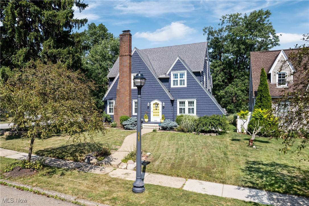 Cuyahoga Falls, OH 44223,2383 16th ST