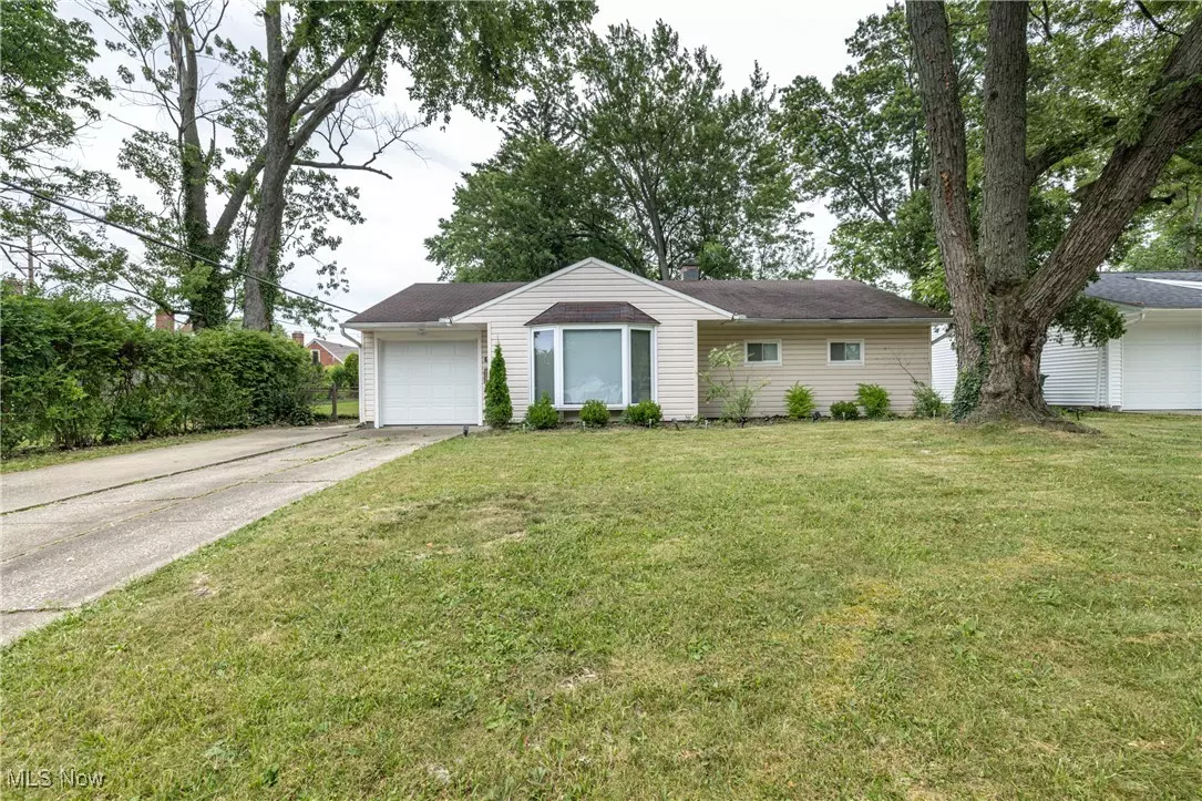Parma Heights, OH 44130,5817 Kings HWY