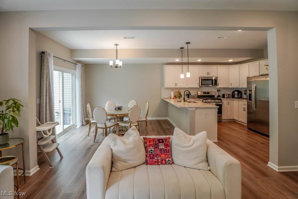 Uniontown, OH 44685,3424 Bushwillow DR
