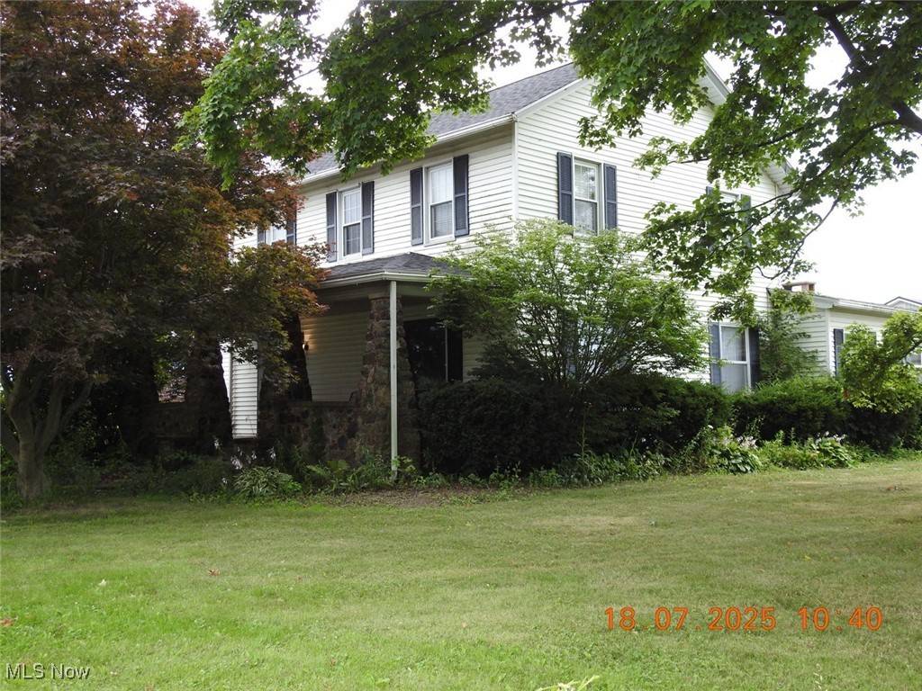 3079 W South Range RD, Columbiana, OH 44408
