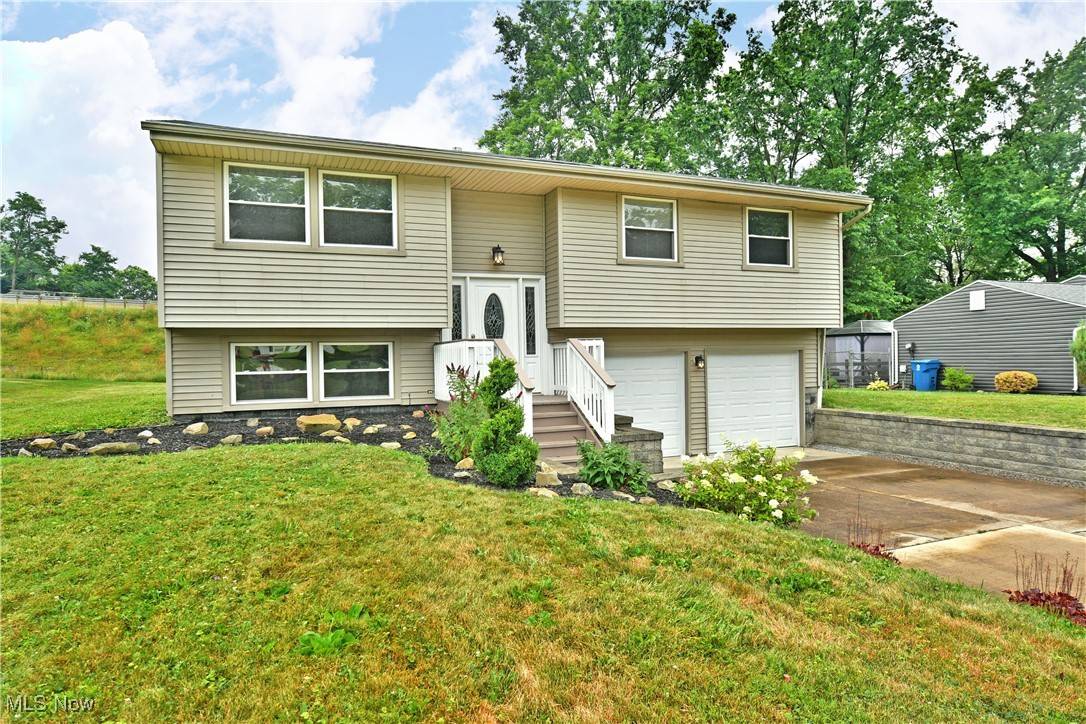 Warren, OH 44484,732 Laurelwood DR SE
