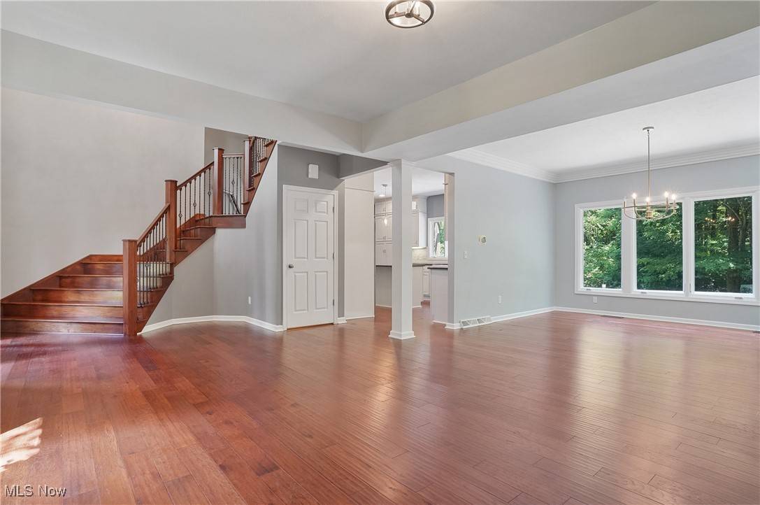 Hudson, OH 44236,1453 Prospect RD
