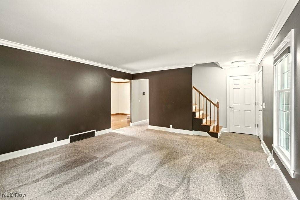 Medina, OH 44256,925 Damon DR