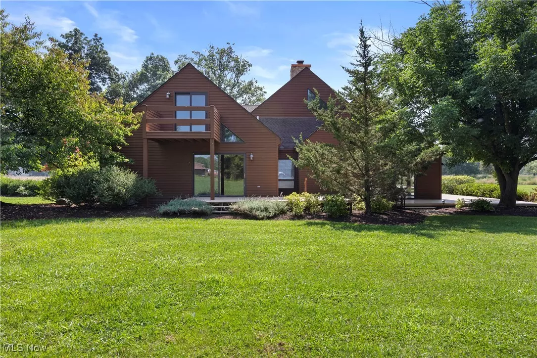 Grafton, OH 44044,40163 Banks RD