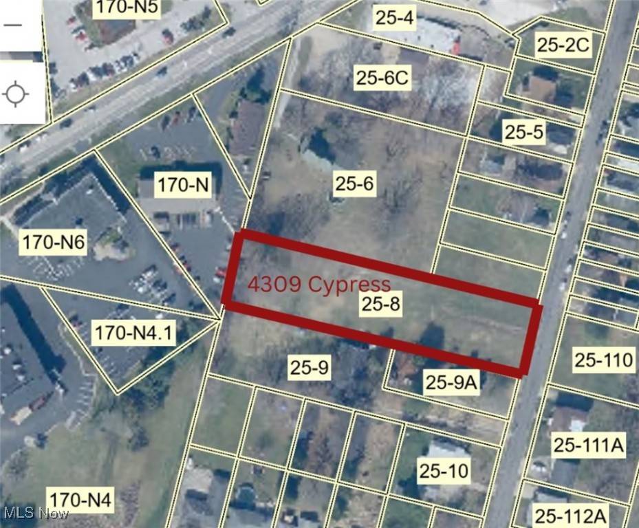 Parkersburg, WV 26104,4309 Cypress ST