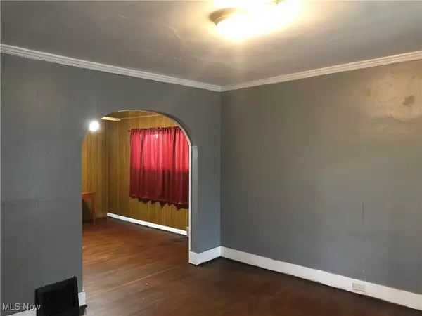 Steubenville, OH 43952,1232 Oak Grove AVE