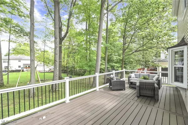 Strongsville, OH 44136,16870 Falmouth DR
