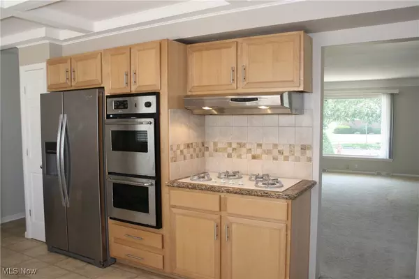 Mayfield Heights, OH 44124,1269 Bonnie LN