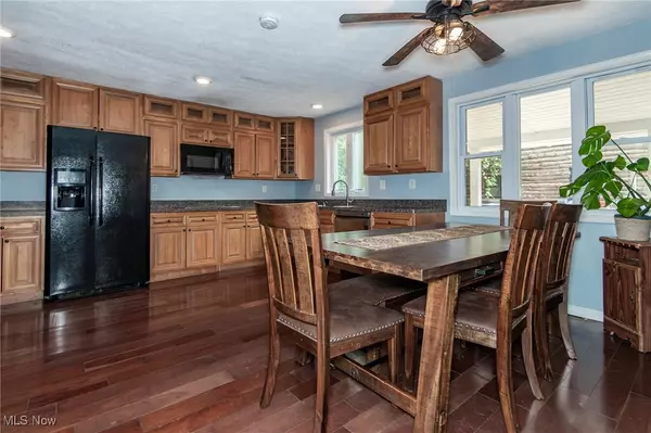 Chardon, OH 44024,9723 Thwing RD