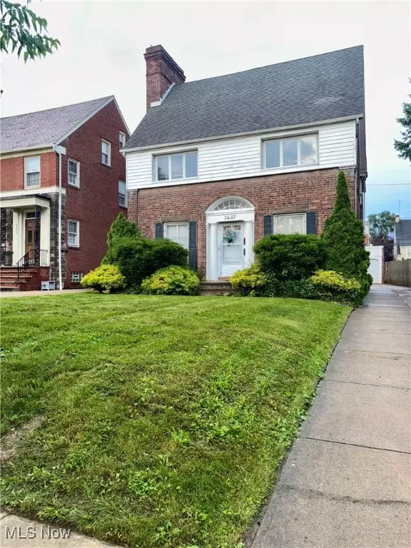 3657 Winchell RD #2, Shaker Heights, OH 44122