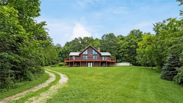 70430 Stockdale RD, Lore City, OH 43755