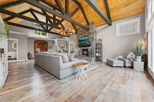 Medina, OH 44256,2247 Rollingwood DR
