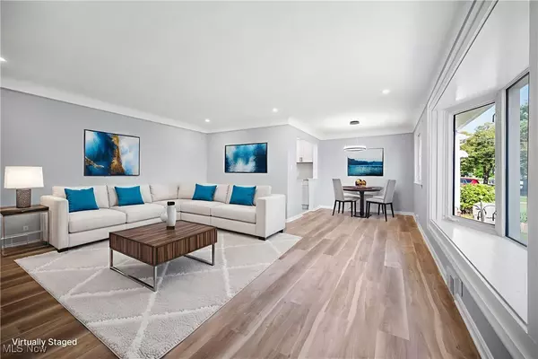 Parma, OH 44134,3219 Klusner AVE