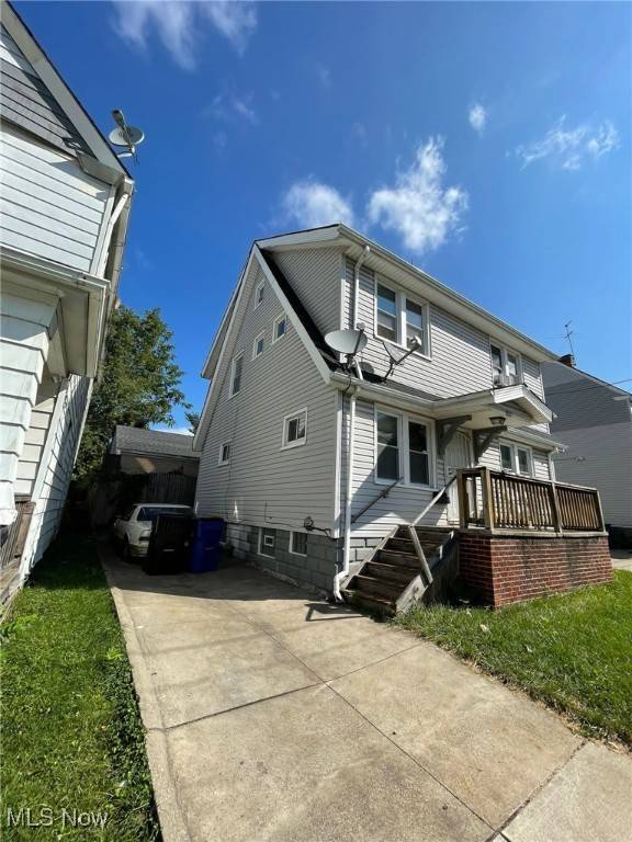 8317 Goodman AVE, Cleveland, OH 44105