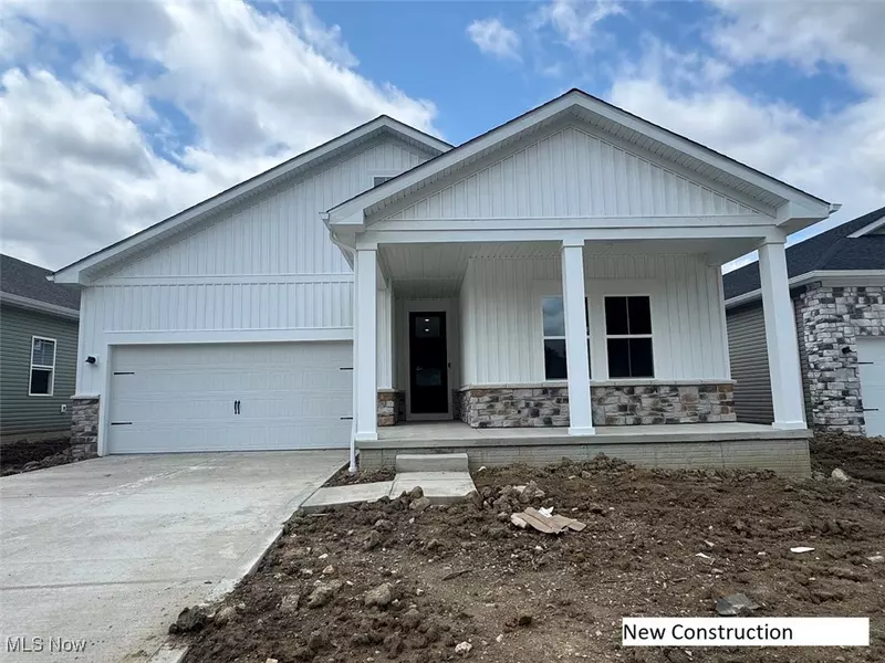565 Wyleswood DR, Berea, OH 44017