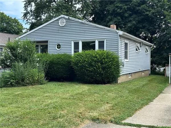 Akron, OH 44301,1575 Highview AVE