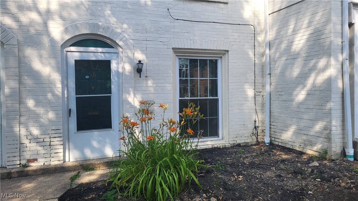23 Trenton T58 SQ, Euclid, OH 44143