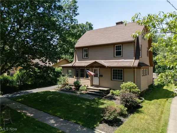 Cleveland Heights, OH 44118,2660 Idlewood RD