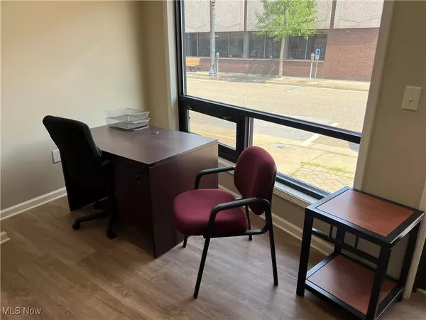 Martins Ferry, OH 43935,25 S 5th ST